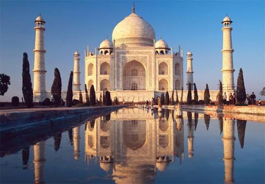 tour-listing-details-slide